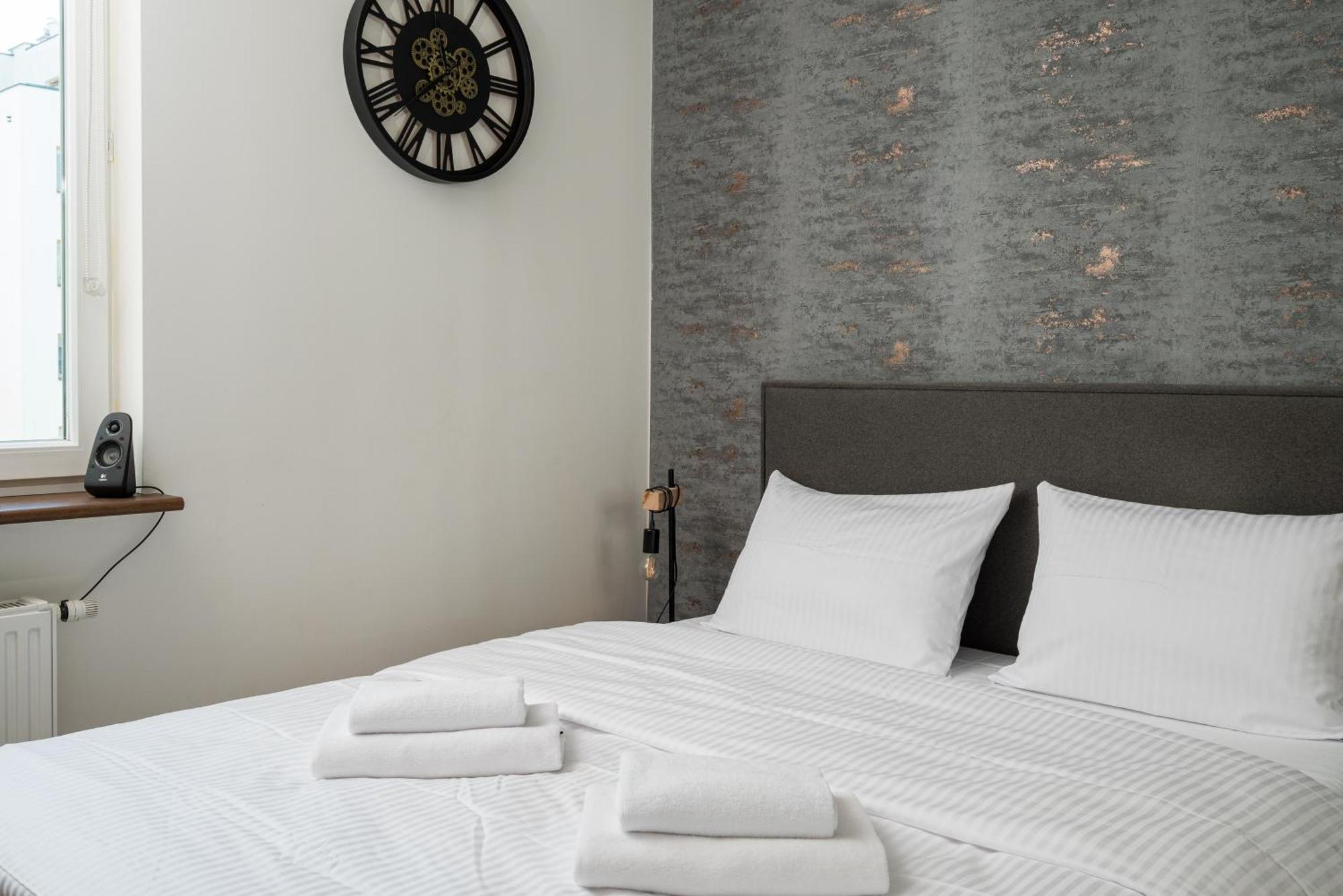 Wola Jana Kazimierza Chic Apartment Warschau Buitenkant foto