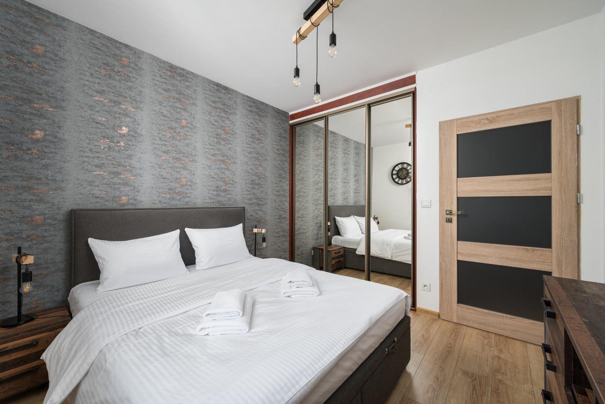 Wola Jana Kazimierza Chic Apartment Warschau Buitenkant foto